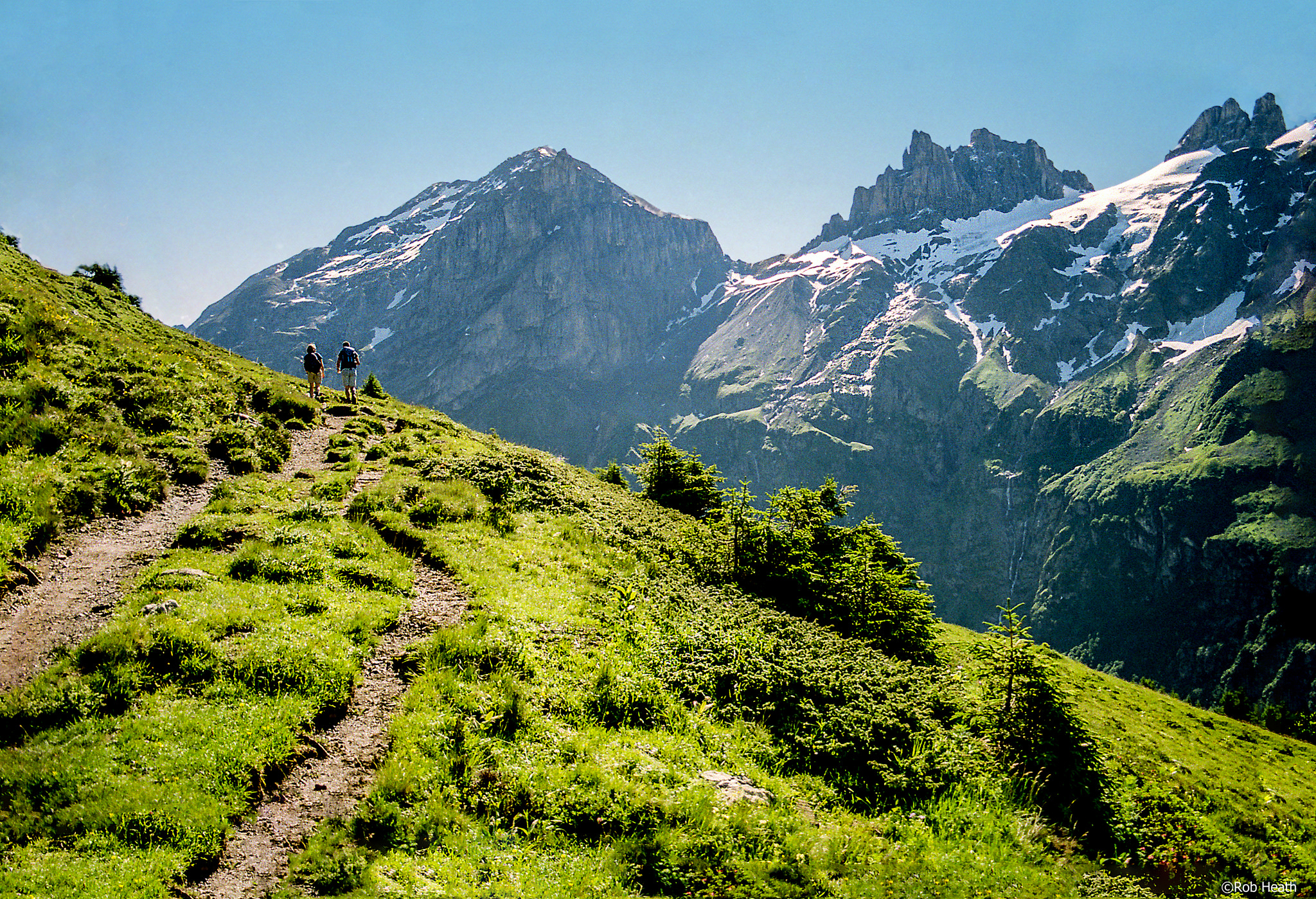  Wanderwege Schweiz  Hier sind 8 einmalige Routen 